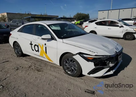 2024 Hyundai Elantra Sel из США, поврежденный, VIN KMHLM4DG3RU647221